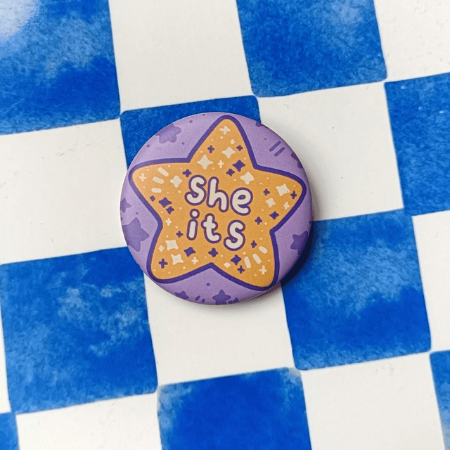 pronoun button pins - hers