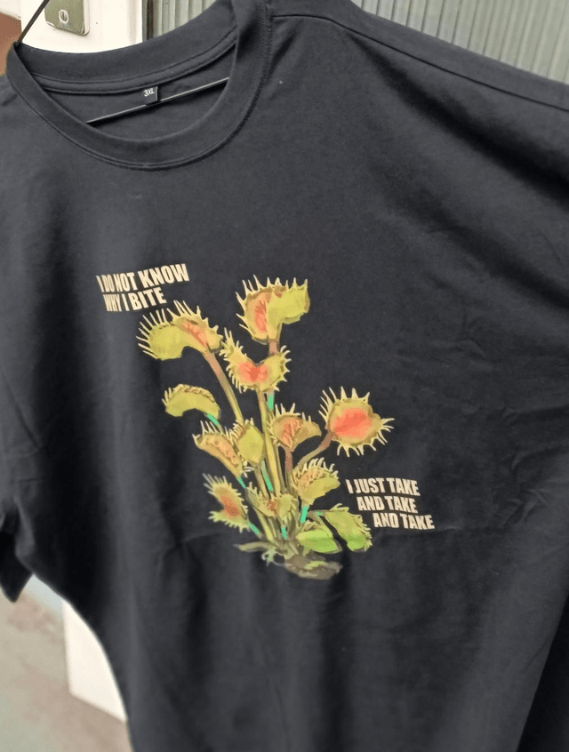 [PRE-ORDER] bite - oversized tee shirt